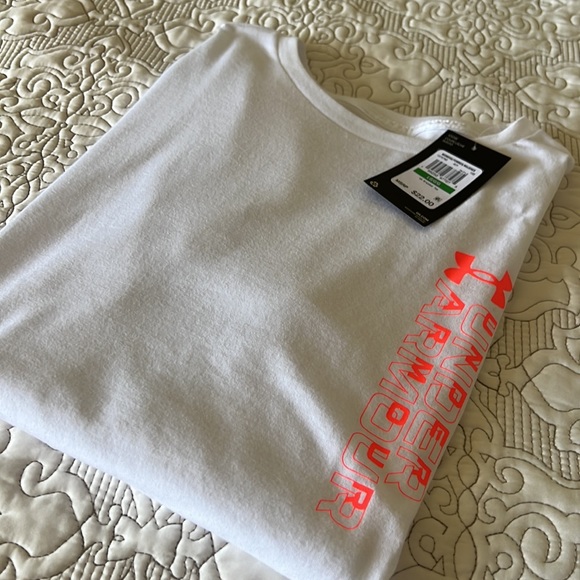 Under Armour Women’s Tee NWT - Picture 2 of 9